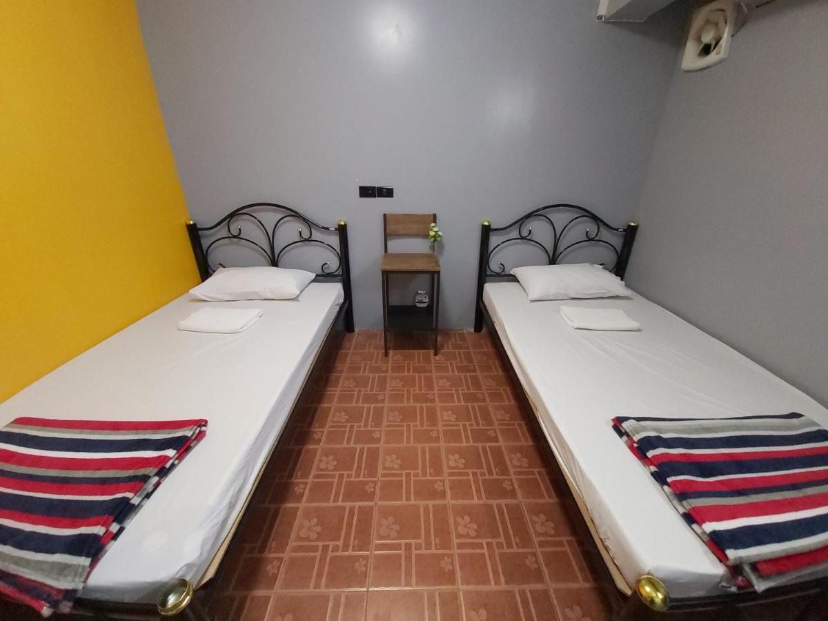 Baan P'Maali Hostel Chiang Rai Kamer foto